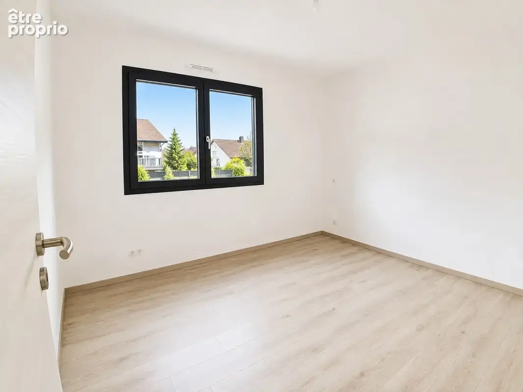 Maison 5 pièces 106 m² à vendre à Hesingue (68220) - photo 9