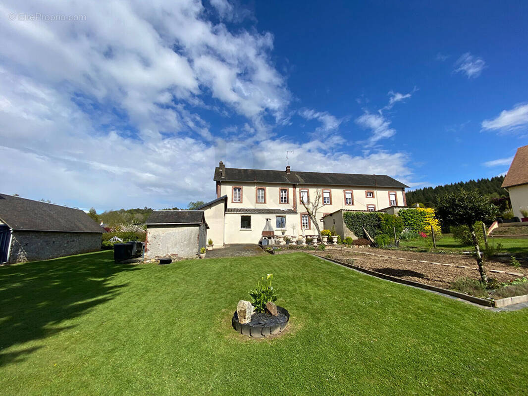 Maison à BAGNOLES-DE-L'ORNE