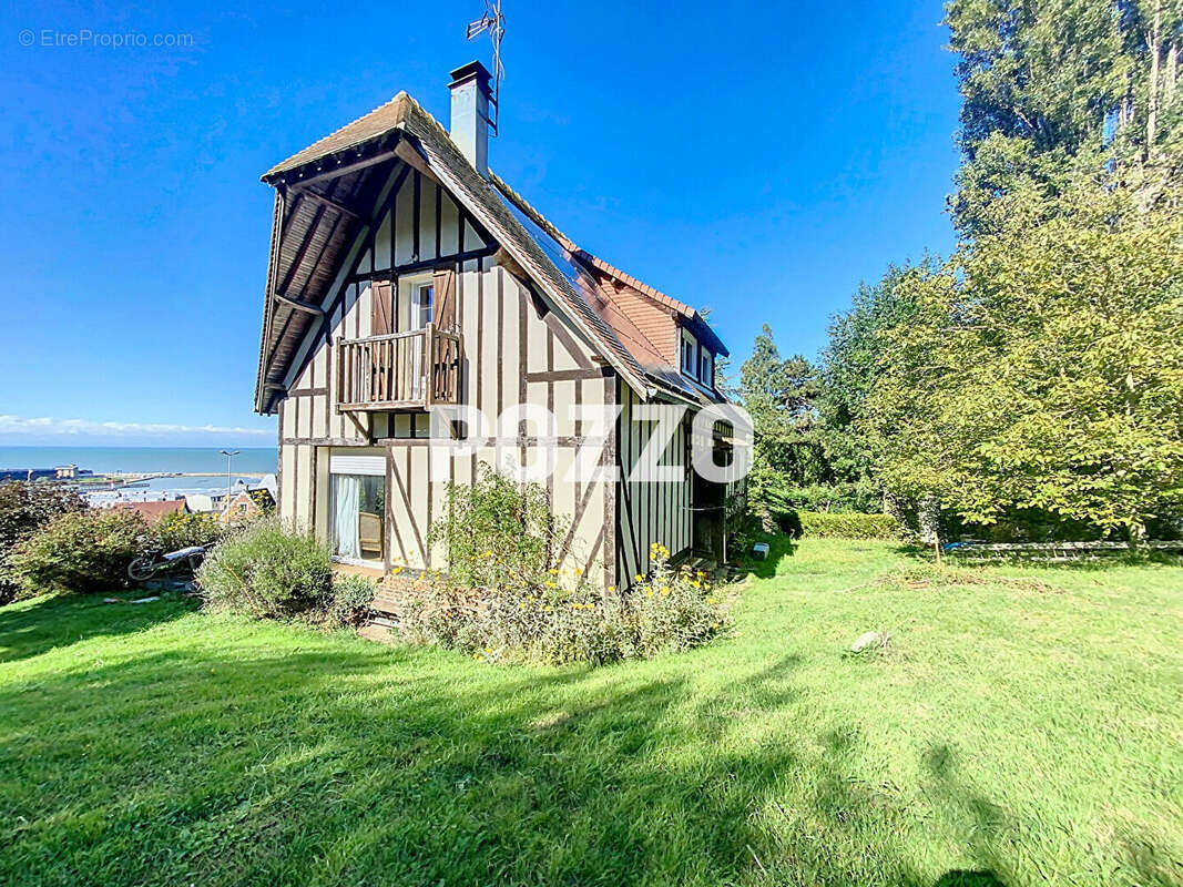 Maison à TROUVILLE-SUR-MER