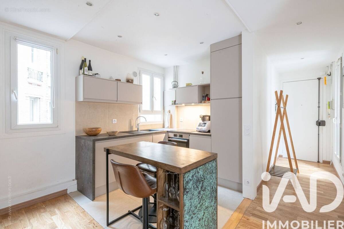 Photo 1 - Appartement à PARIS-15E