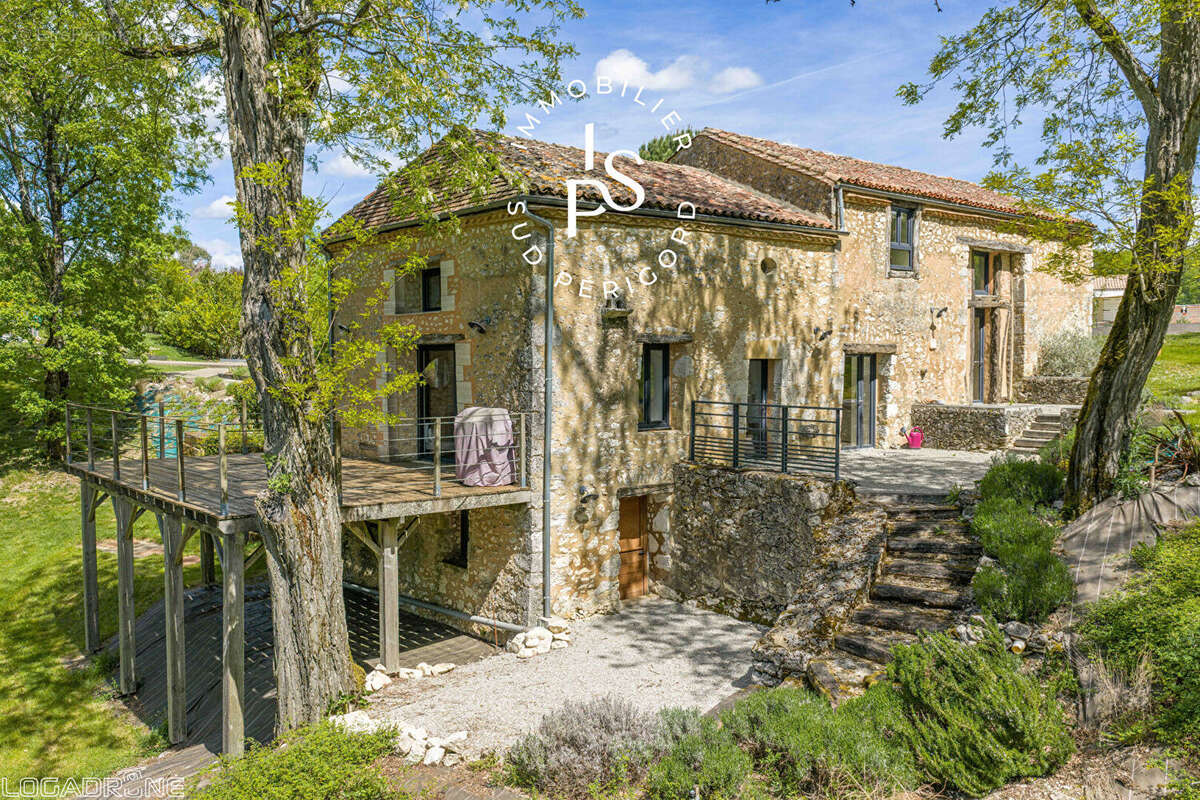Maison à MONPAZIER