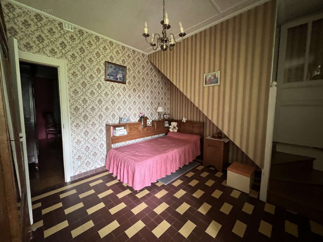 Maison à CHATEAUMEILLANT