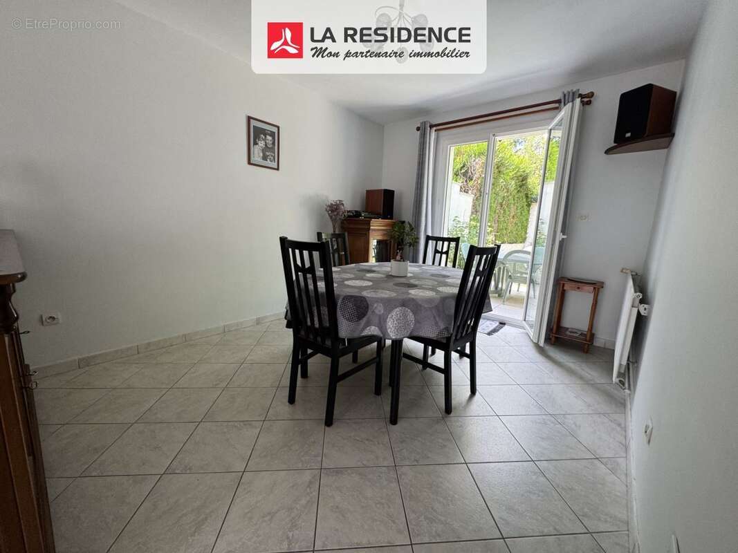 Maison à GARGES-LES-GONESSE