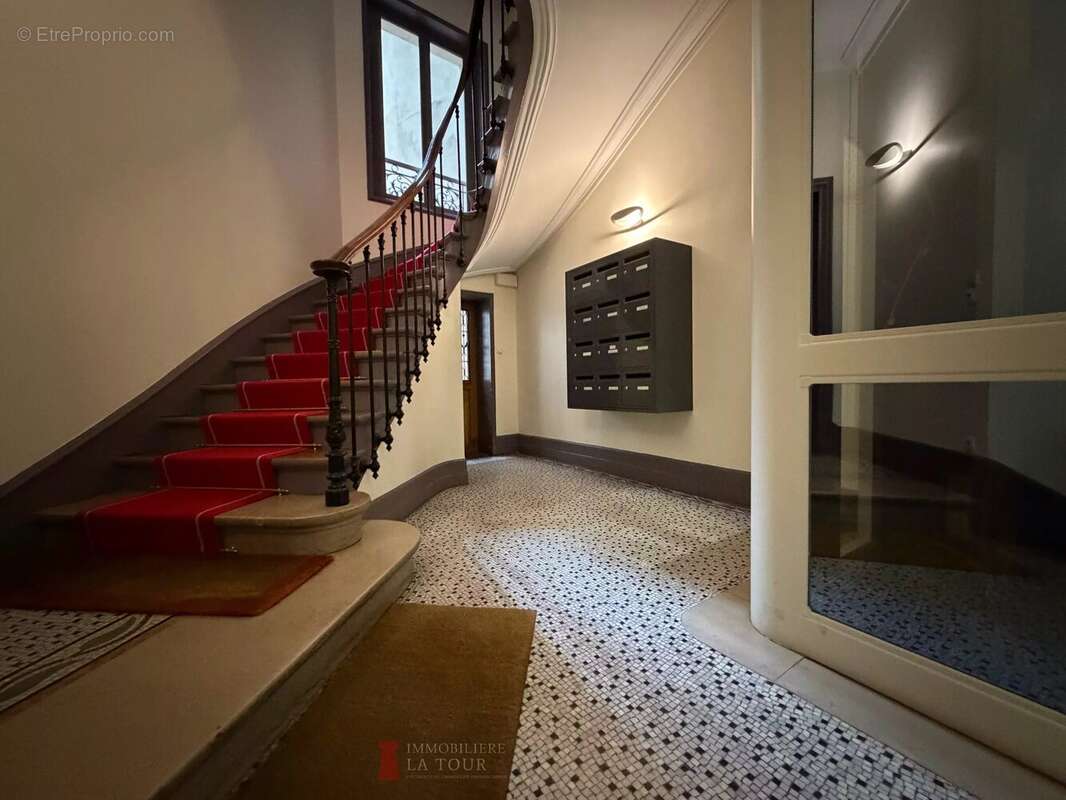 Appartement à PARIS-6E