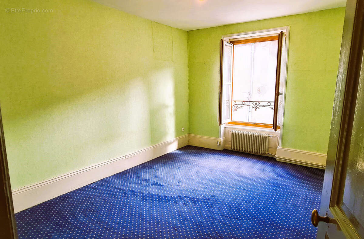 Maison à CLERMONT-FERRAND