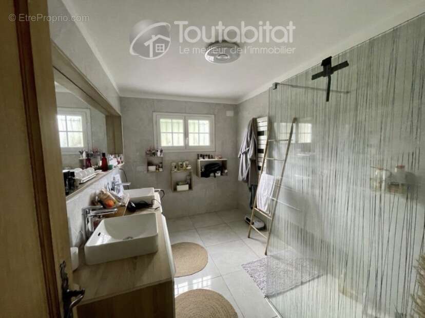 Maison à SAINT-LAURENT