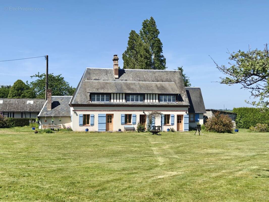 Maison à NASSANDRES