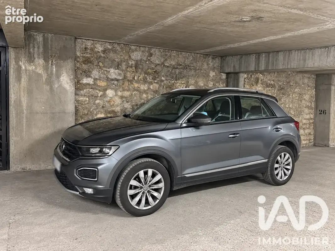 Photo 1 - Parking à PARIS-18E