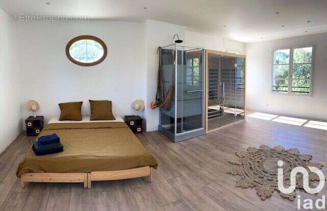 Photo 8 - Maison à SAINT-RAPHAEL