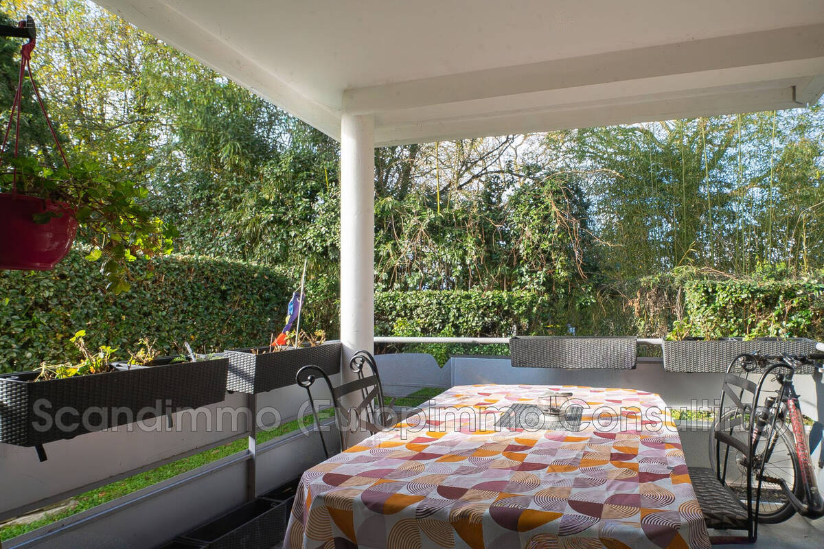 Appartement à FARGUES-SAINT-HILAIRE