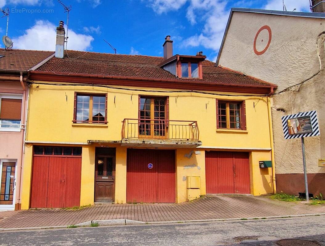 Maison à SENONES