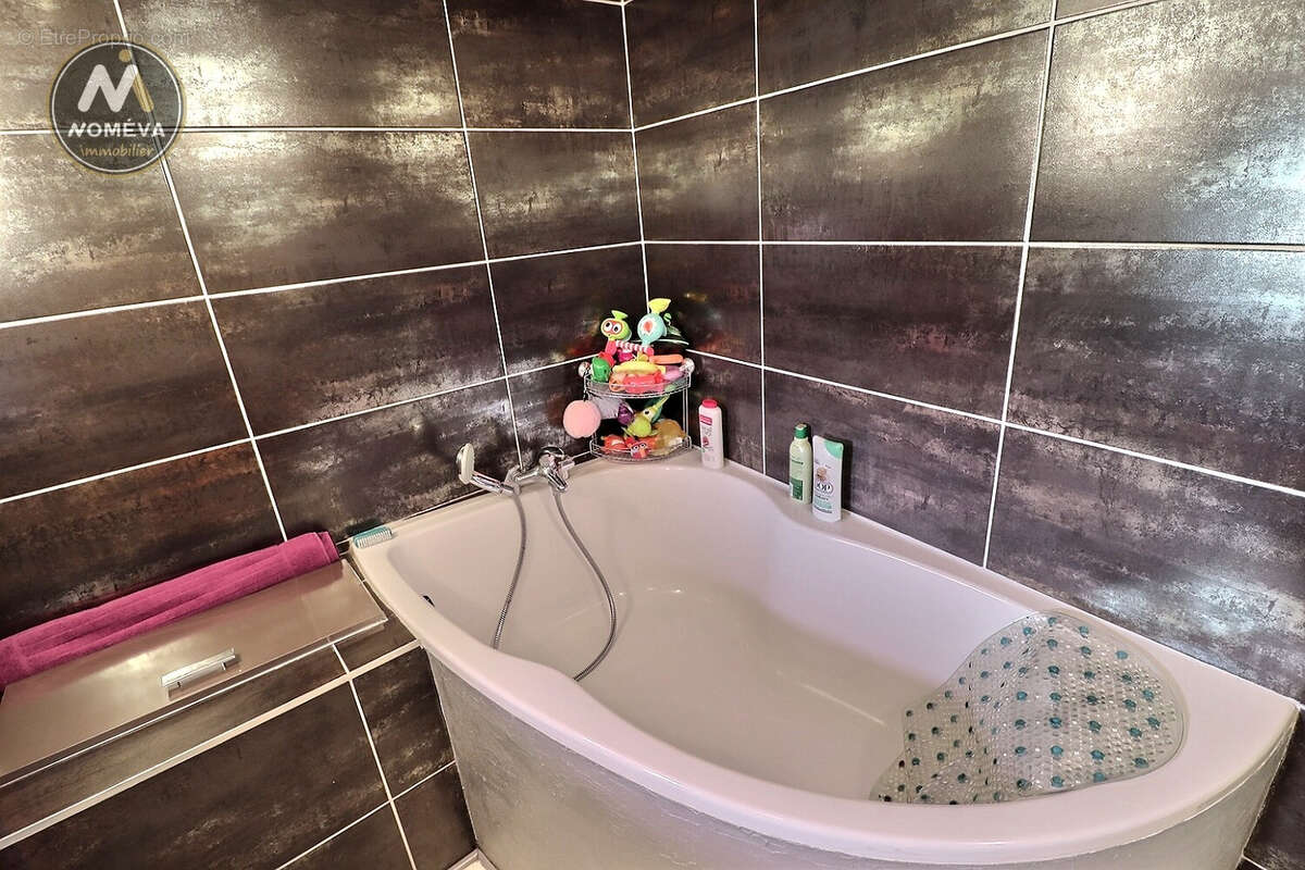 Maison à SAINTE-SIGOLENE