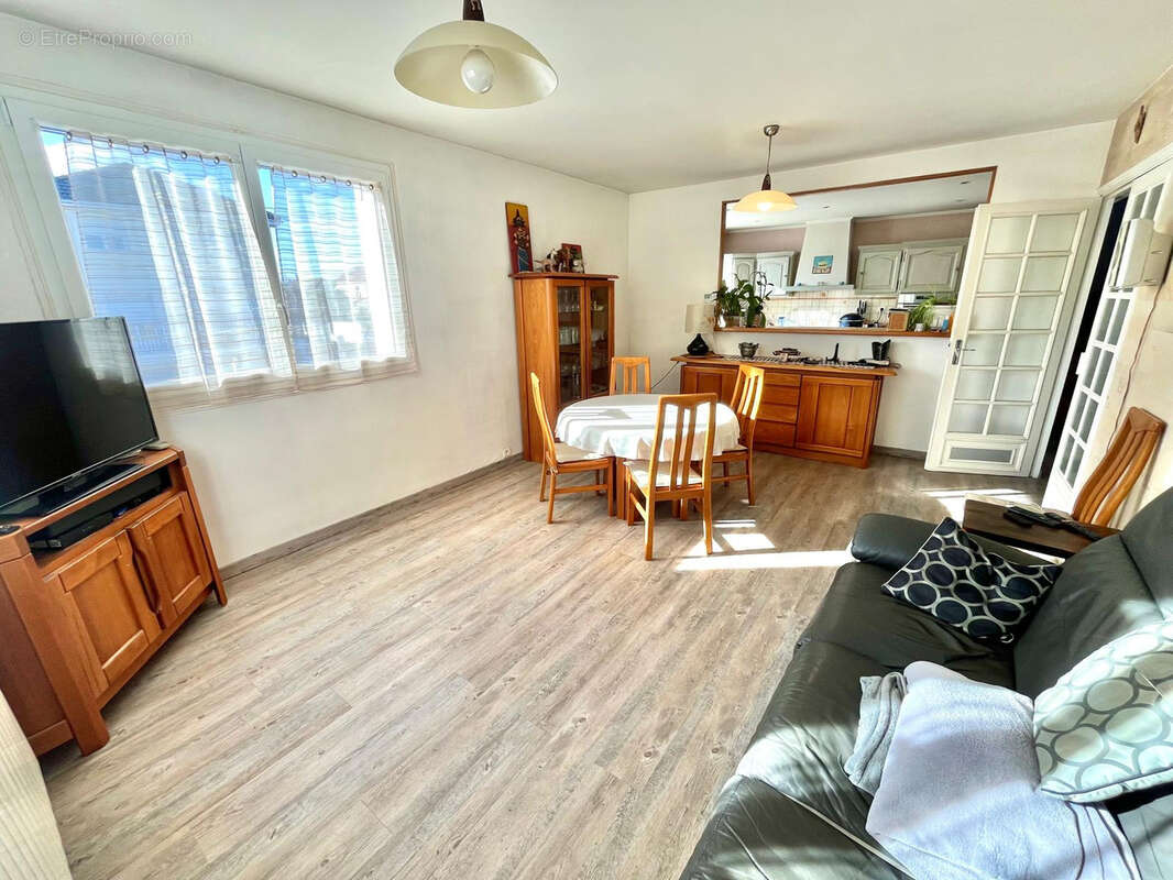 Maison à TREMBLAY-EN-FRANCE