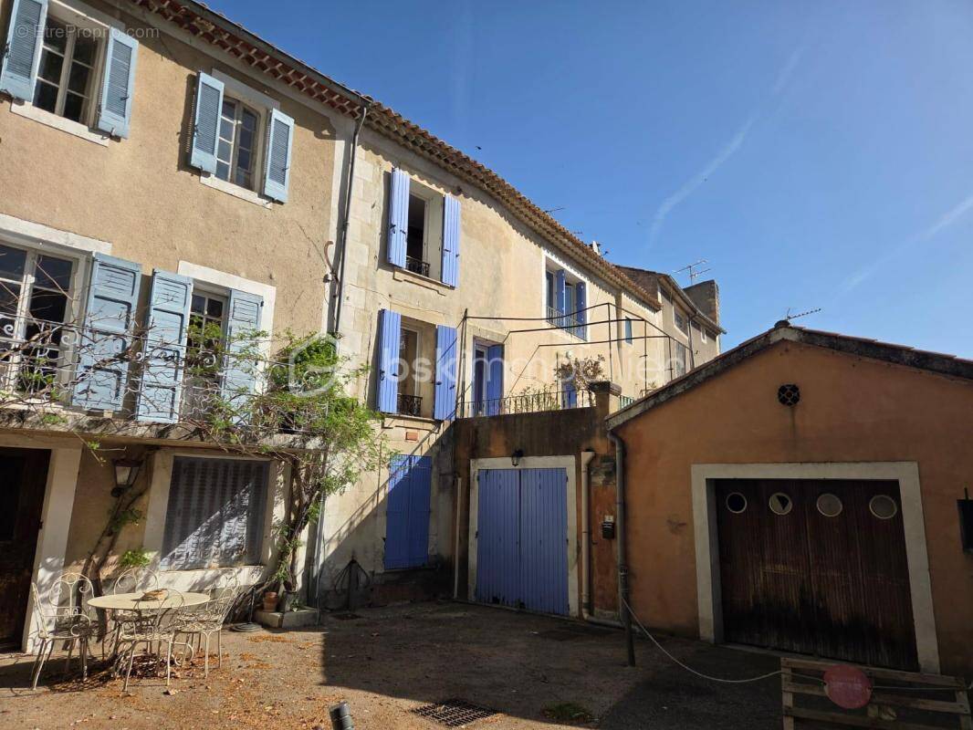 Appartement à CERESTE