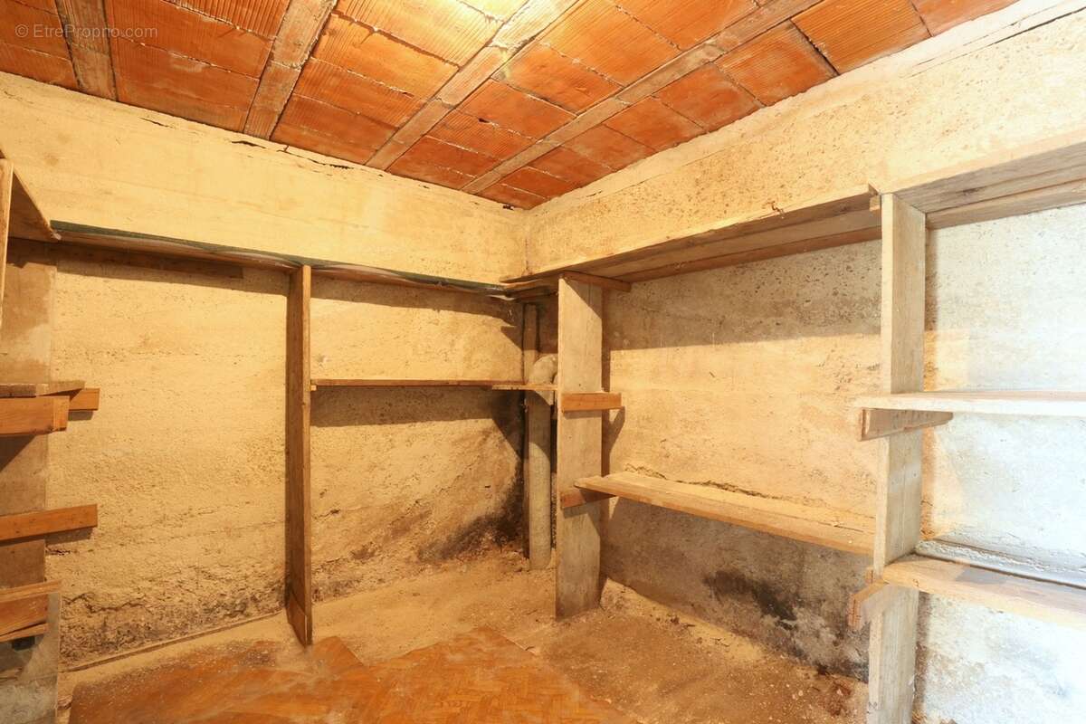 Maison de 144 m² à vendre. 8 pièces dont 5 chambres située coteaux est d'EPERNAY (51) - photo 18