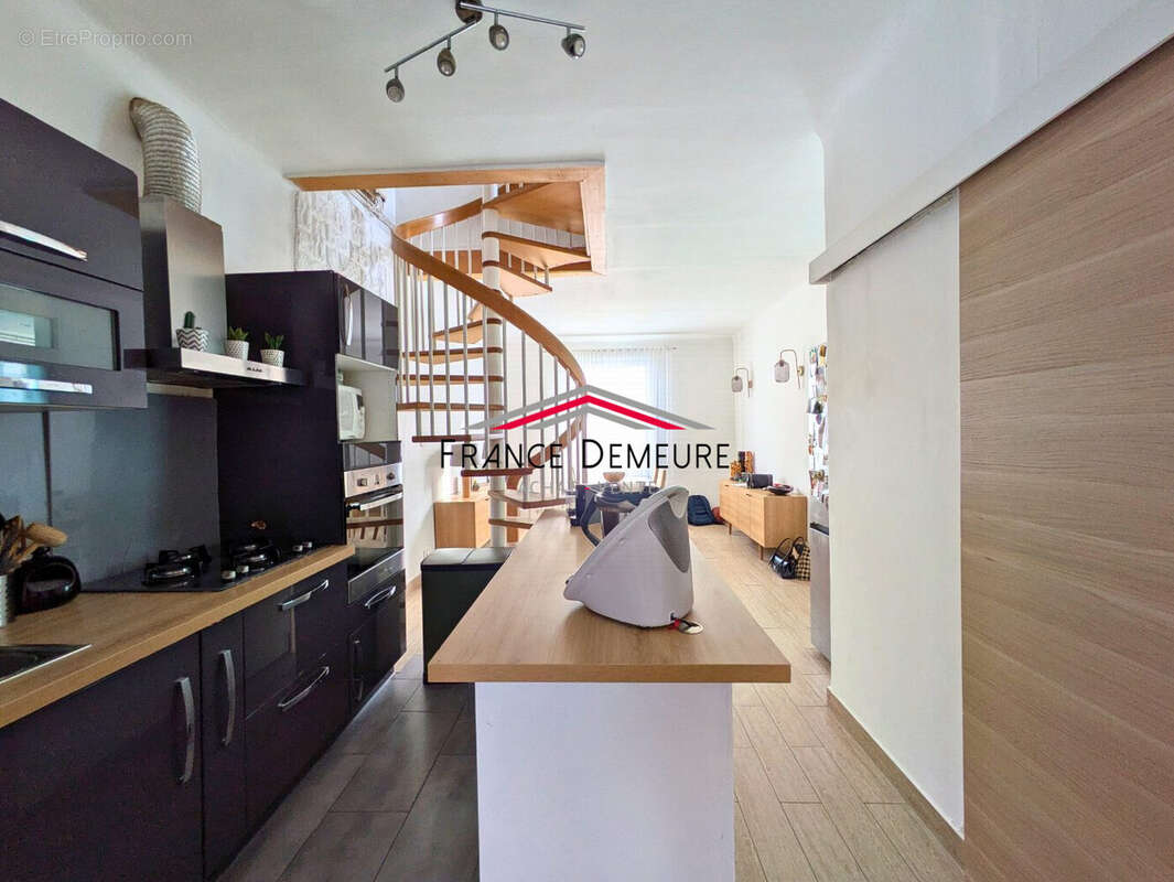 Maison à MONTIGNY-LES-CORMEILLES