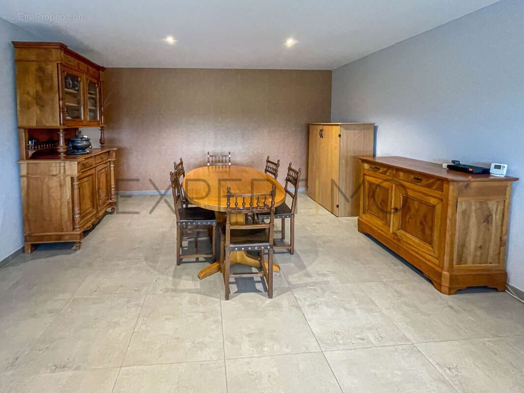 maison de 2019, 4 chambres de 141 m2 avec un garage. - photo 5