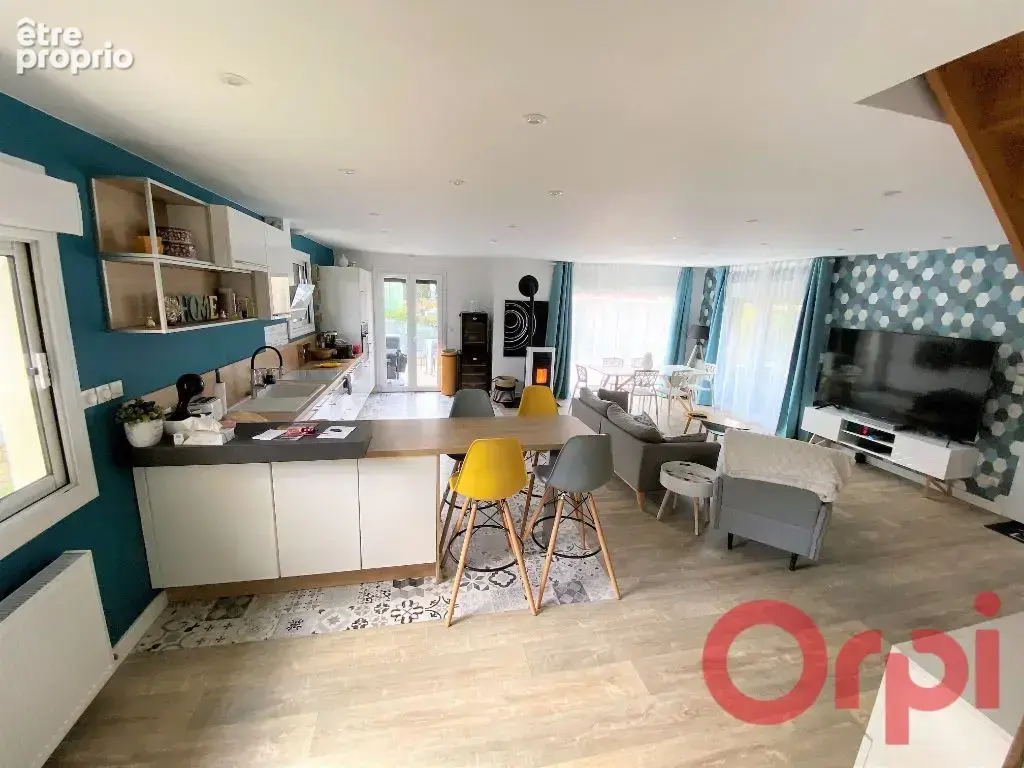 Maison sur les hauteurs avec vue dégagée - photo 6