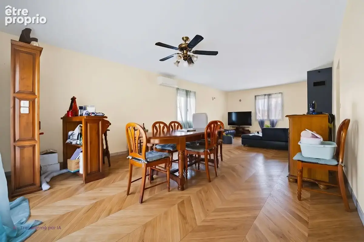 Maison à étage de 200 m² avec Terrain de 3378 m² et dépendance de 100 m² - photo 7