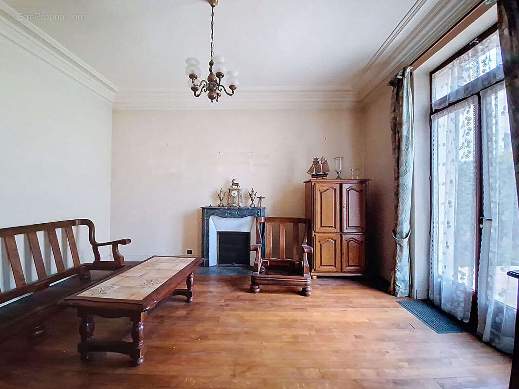 Maison à MARCOUSSIS