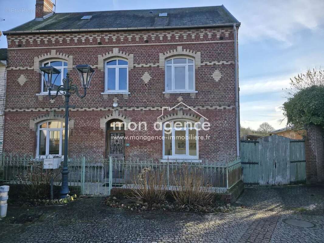 Maison à FORGES-LES-EAUX