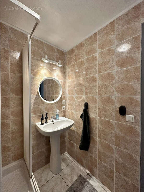 Maison 75 m² à Autignac  - photo 7