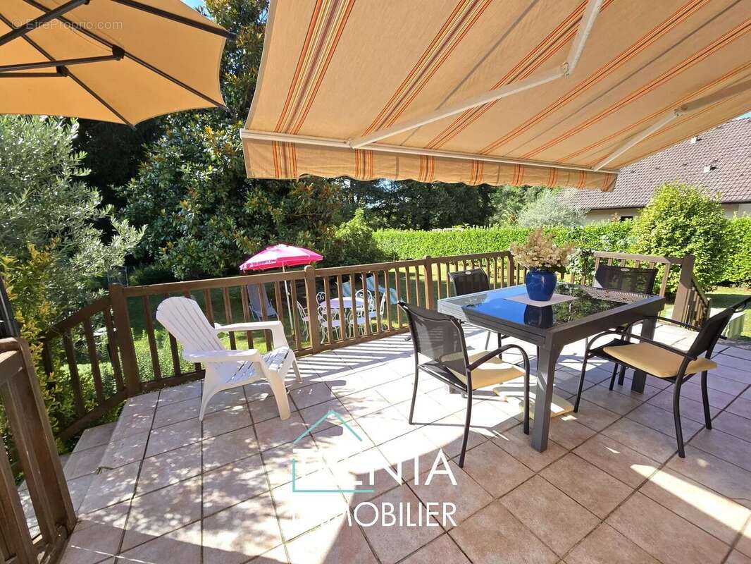 Maison à AIGUEBELETTE-LE-LAC