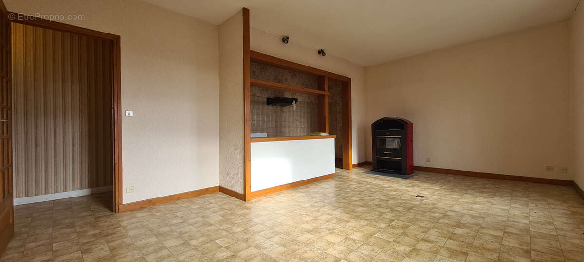 Appartement à SAINT-AGREVE