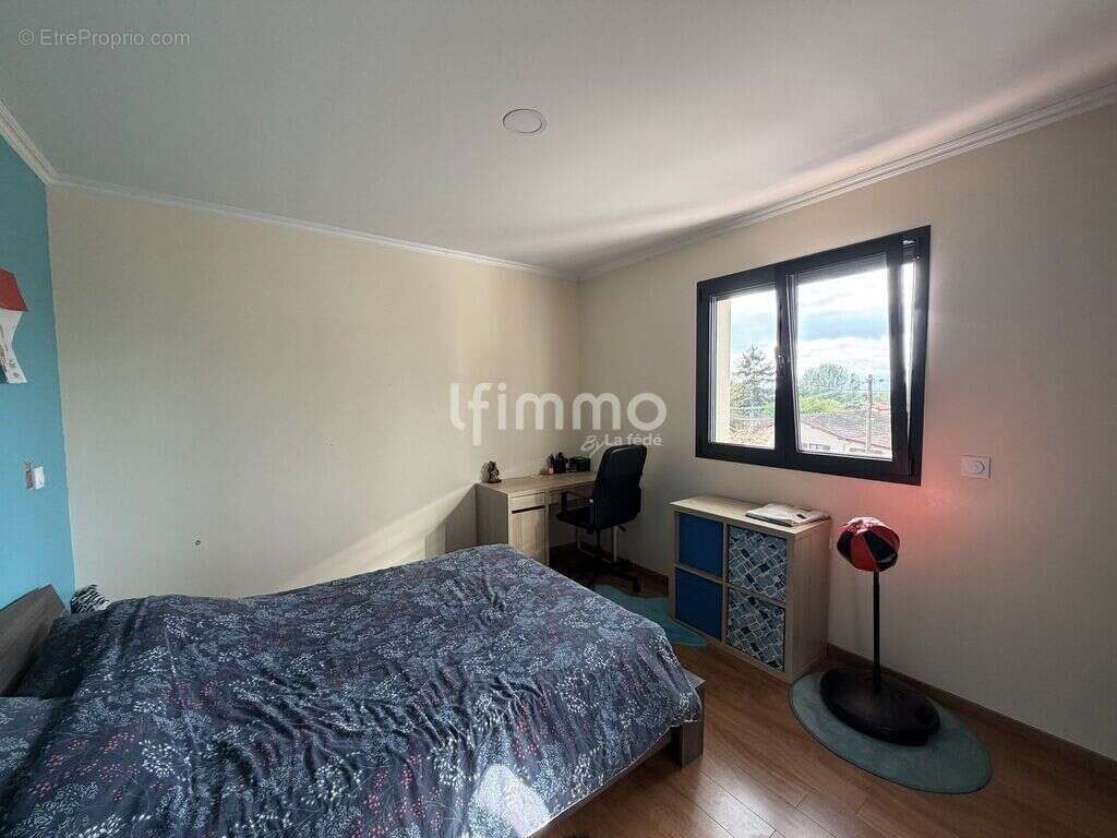 Maison familiale, 33530 Bassens - photo 8