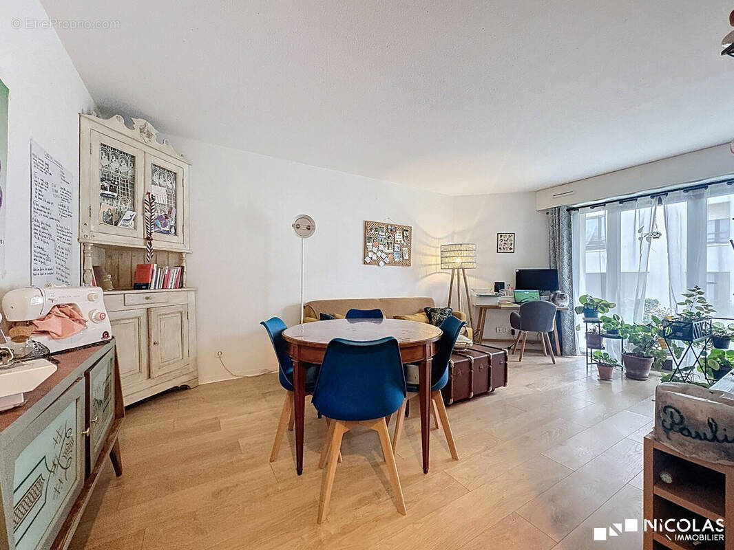 Appartement à BORDEAUX