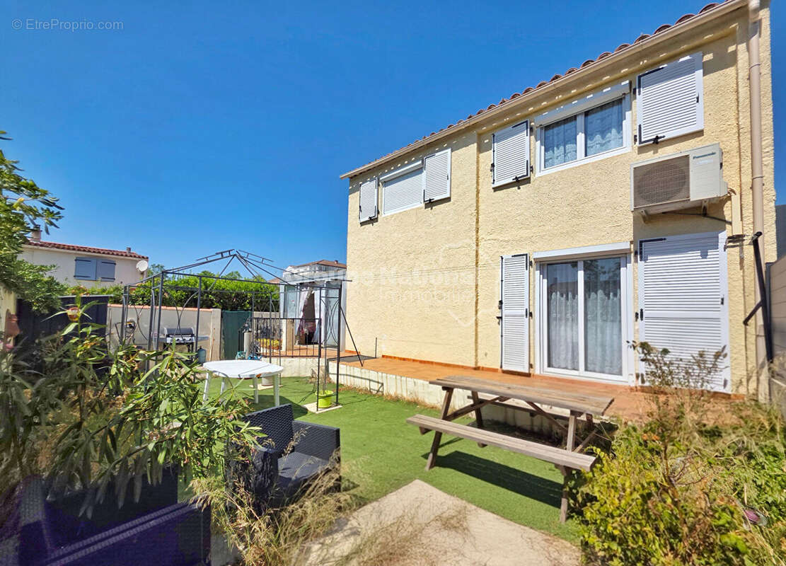 Maison familiale T5 avec jardin et grand garage à Miramas - photo 2
