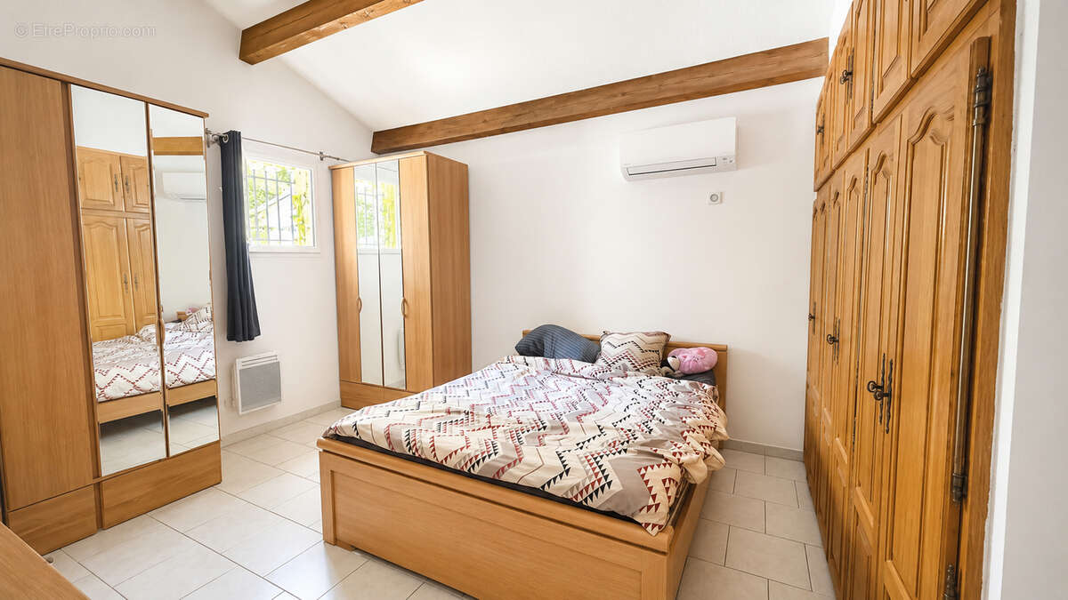 Maison à SAINT-MAXIMIN-LA-SAINTE-BAUME