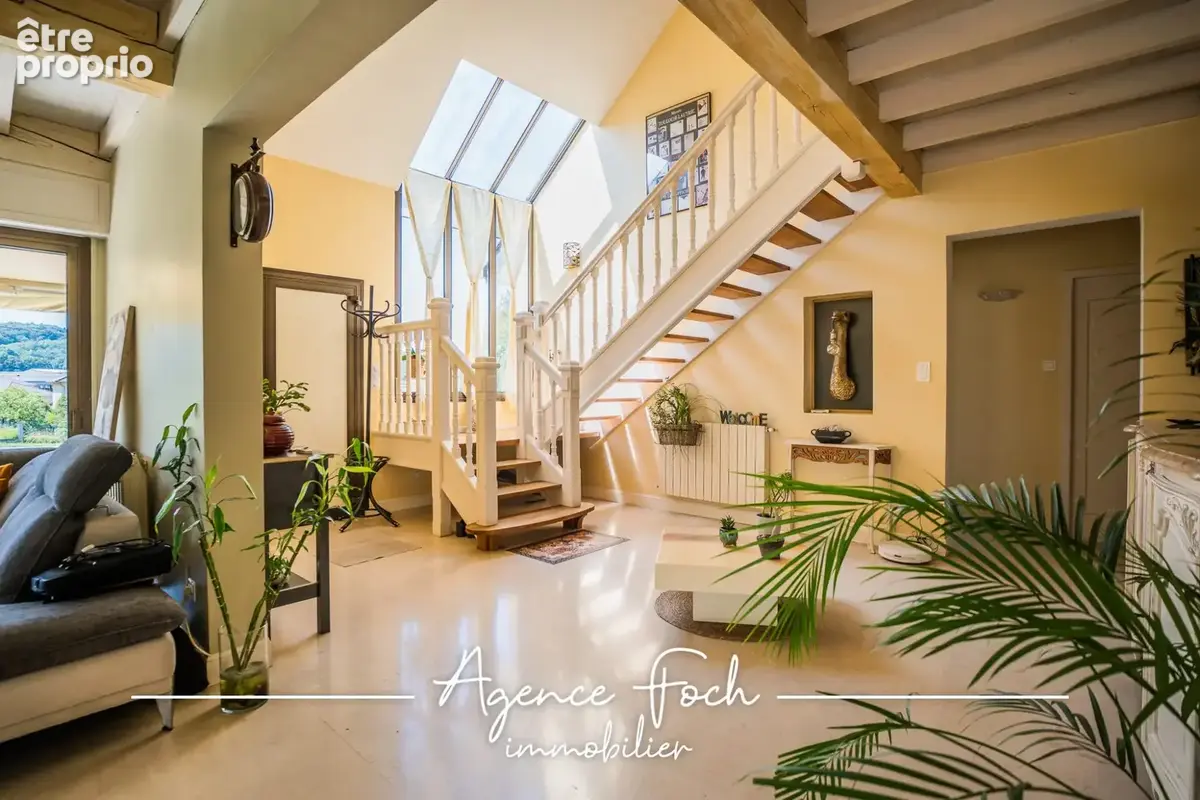 Maison à POUEYFERRE