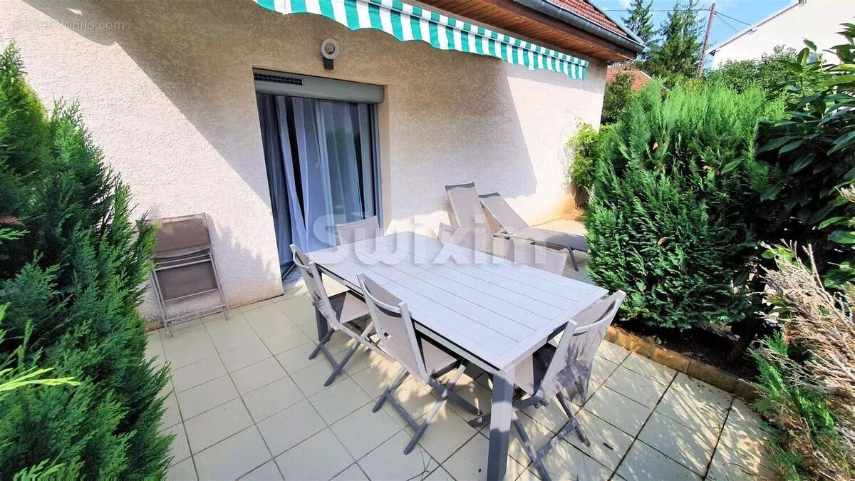 Appartement à TORPES