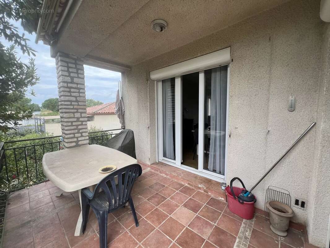 Maison à LA CALMETTE