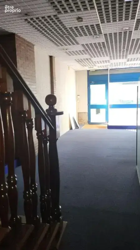 Local commercial - photo 10