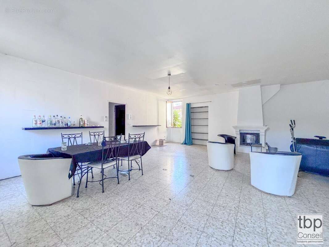 Maison à MARSEILLE-9E