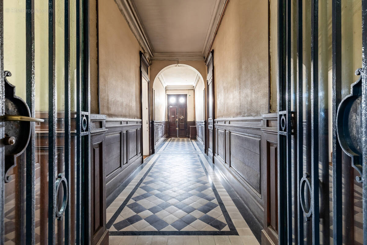 Appartement à BORDEAUX