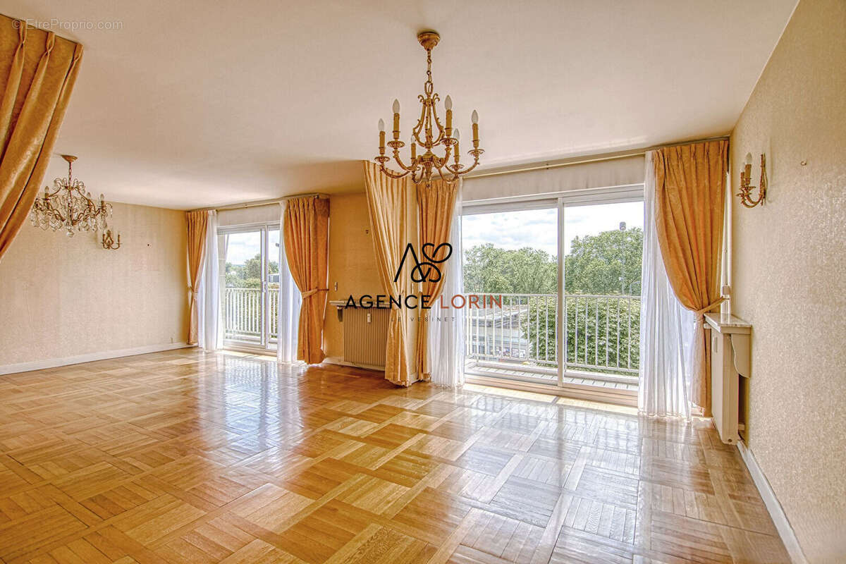 Appartement à LE VESINET