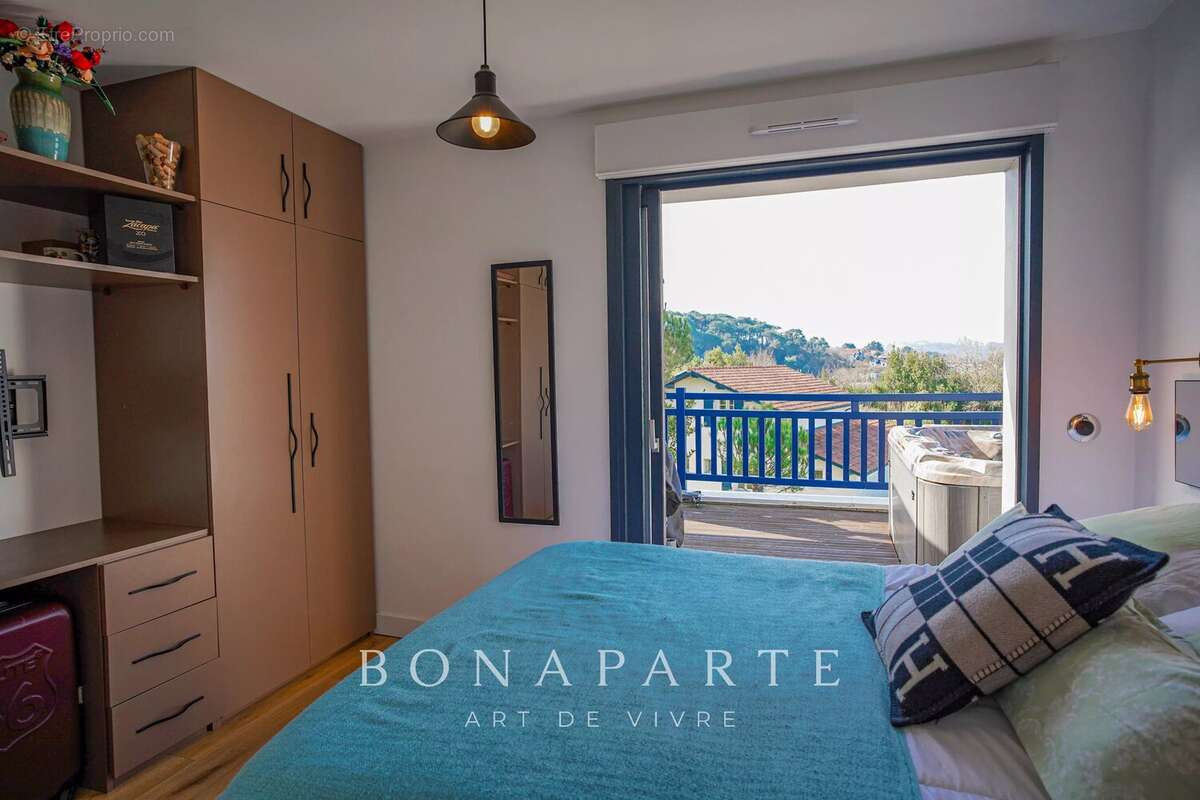 Appartement de 134m² / 3 chambres - vue mer, rhune et trois couronnes - photo 8