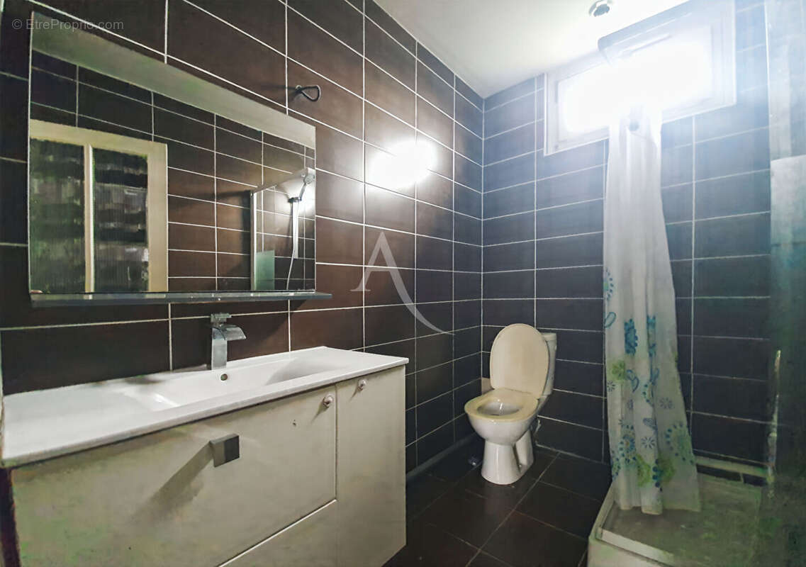 Maison à LES MUREAUX