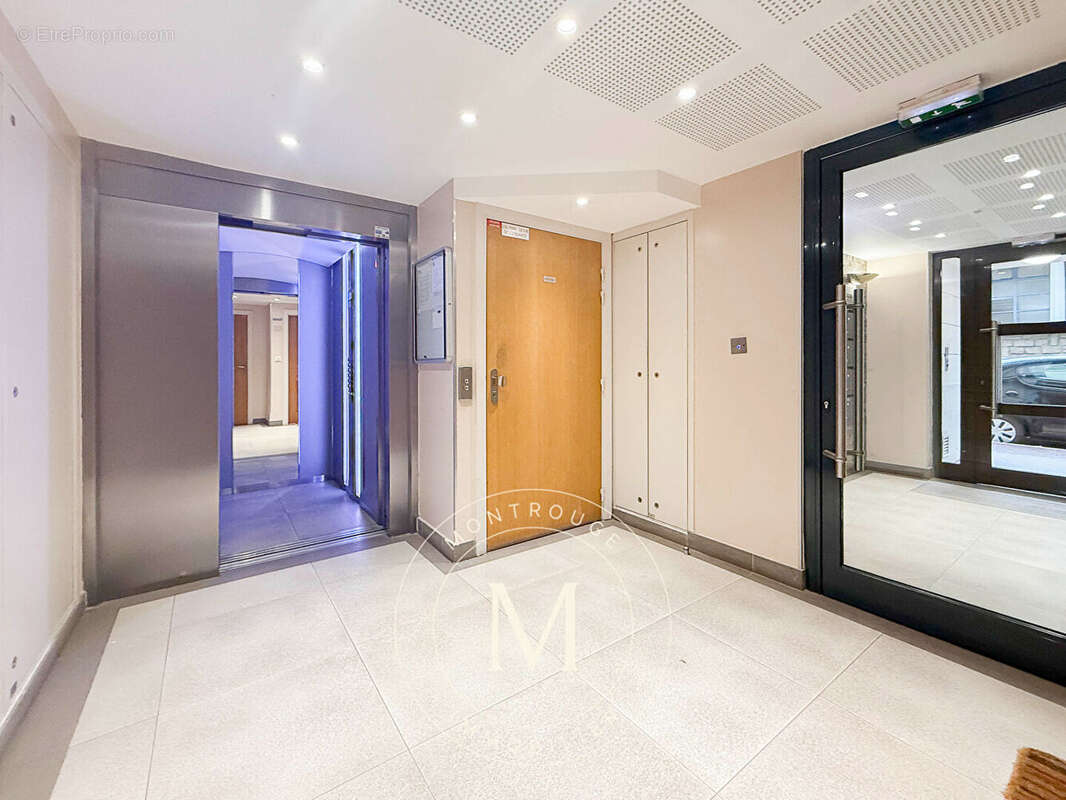 Appartement à MONTROUGE