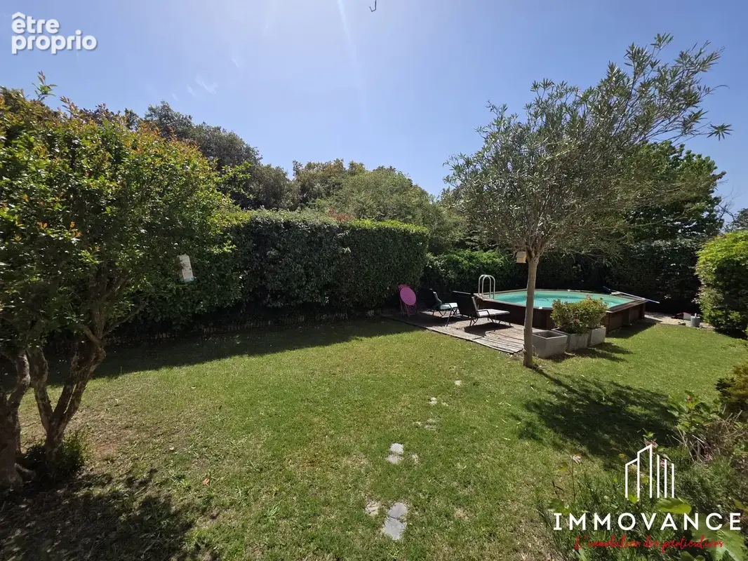 Maison 131 m² à Castries  - photo 4