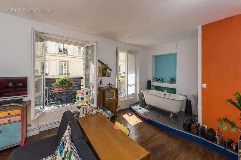 Appartement à PARIS-9E
