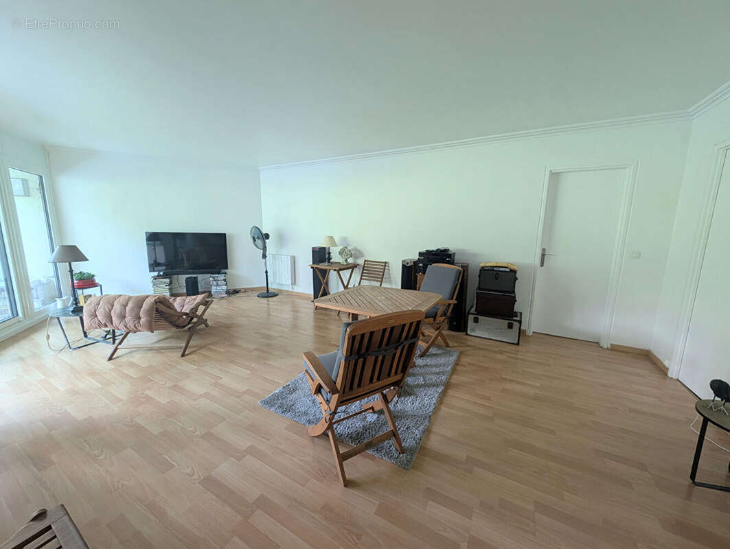 Appartement à ROSNY-SOUS-BOIS