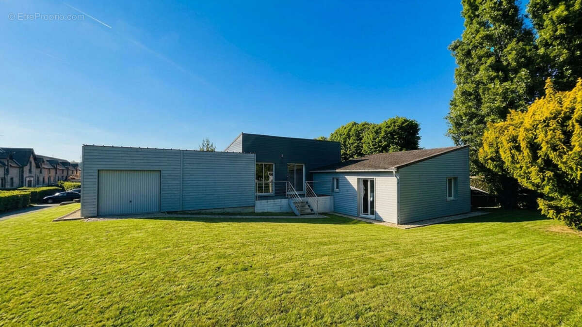 Maison 136 m² à Mayenne  - photo 2