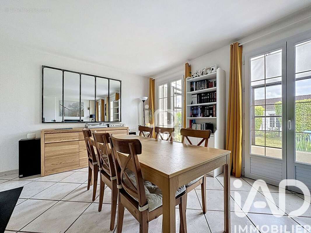 Photo 3 - Maison à LONGJUMEAU