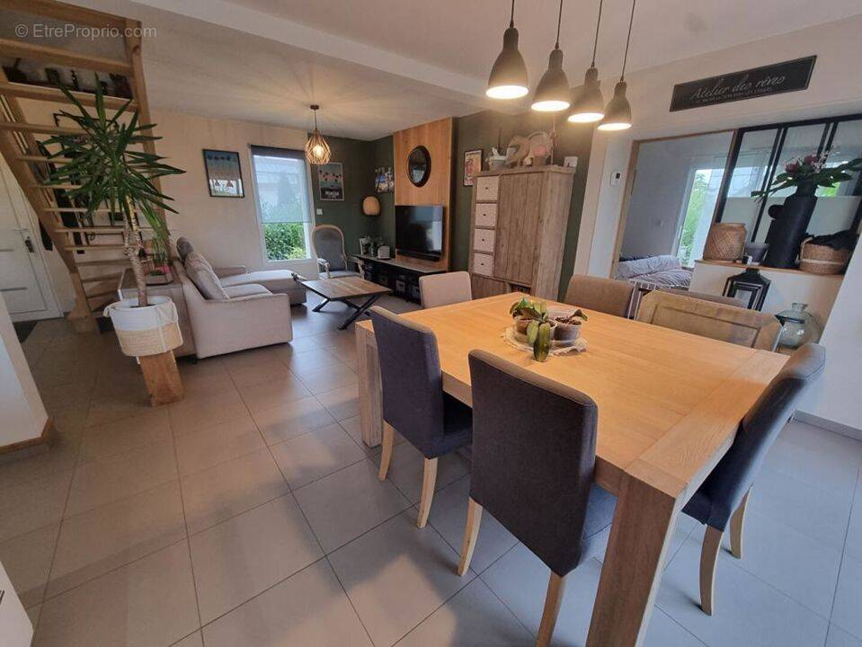 Maison à ESQUAY-NOTRE-DAME