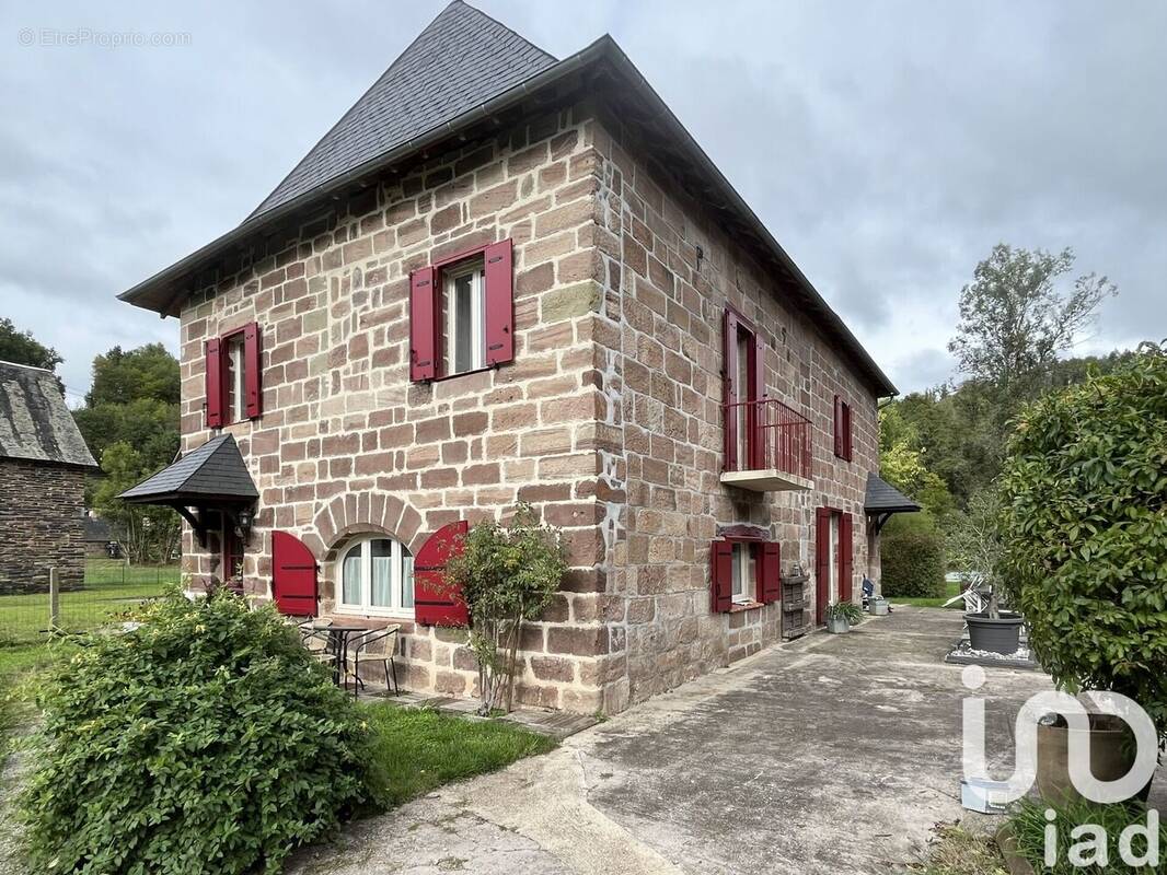 Photo 1 - Maison à SAINT-VIANCE