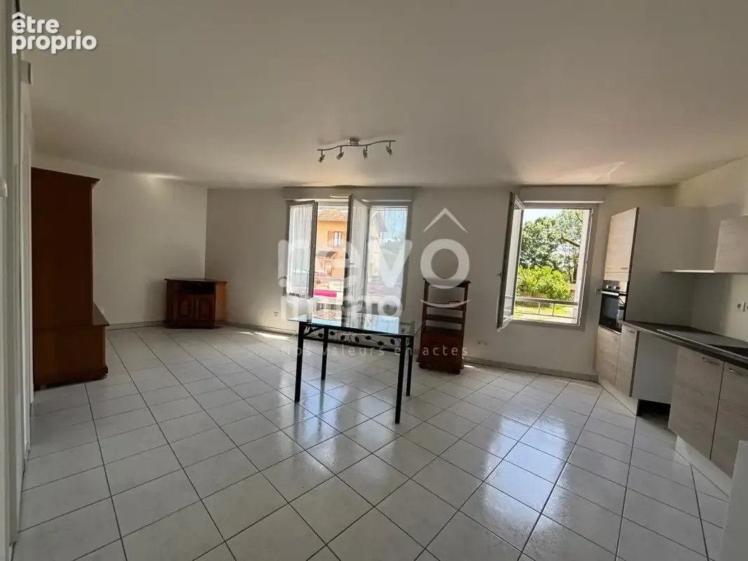 Appartement à SAINT-ANDRE-DE-CORCY